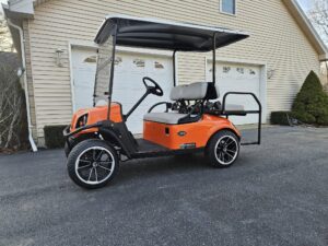 2017 Cushman Shuttle 2+2 Golf Cart